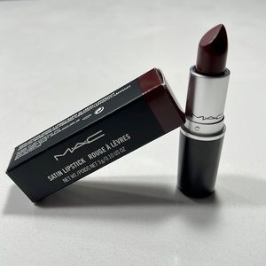 MAC Satin Lipstick - Film Noir